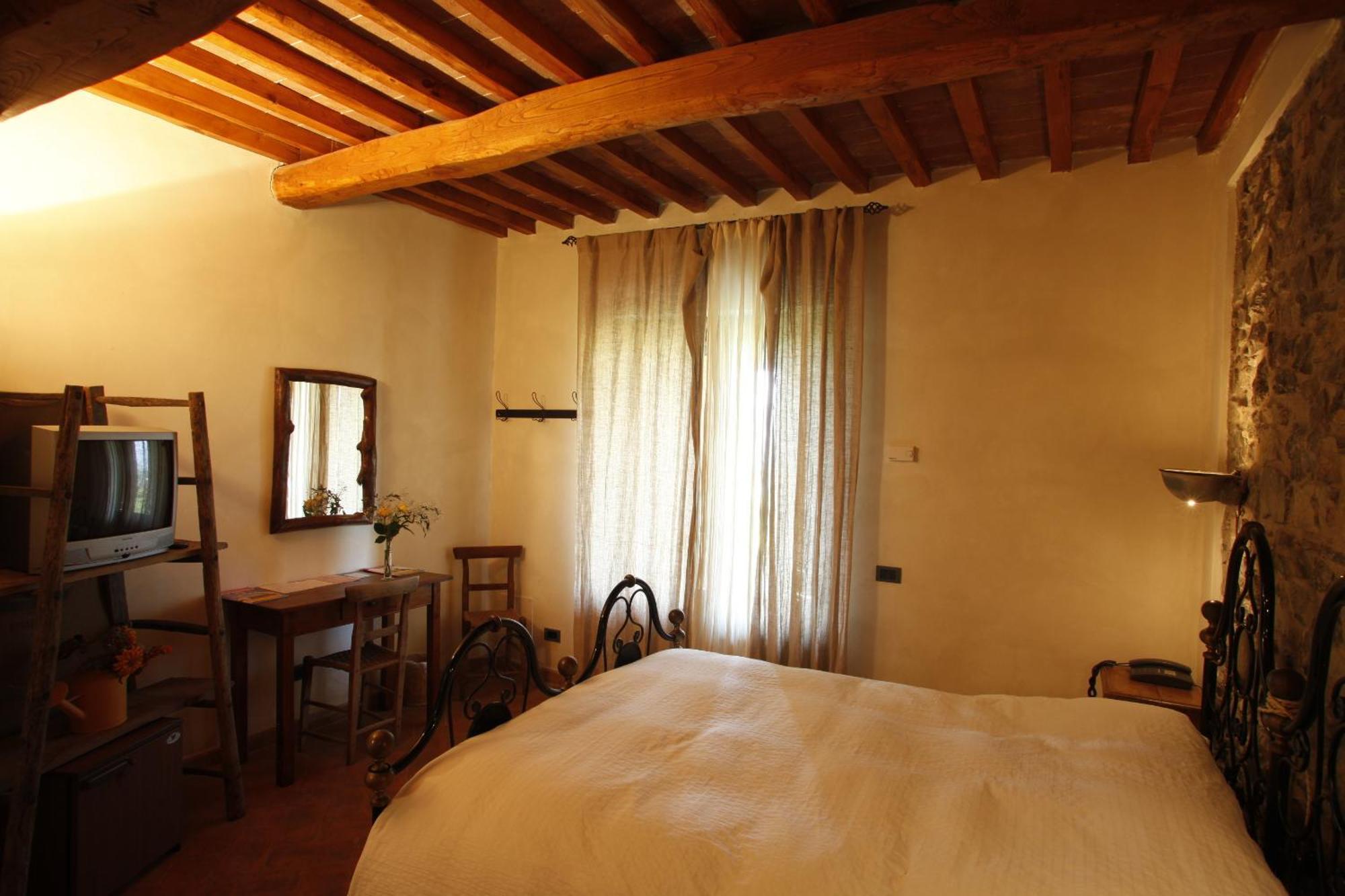 Bio Agriturismo La Bell'Antiglia Villa Montemerano Room photo